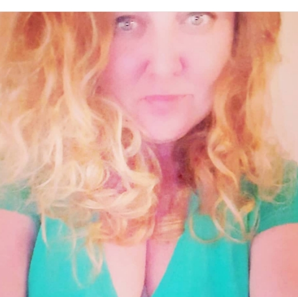 Accepts ALL REASONABLE offers - Picture 4 of 4